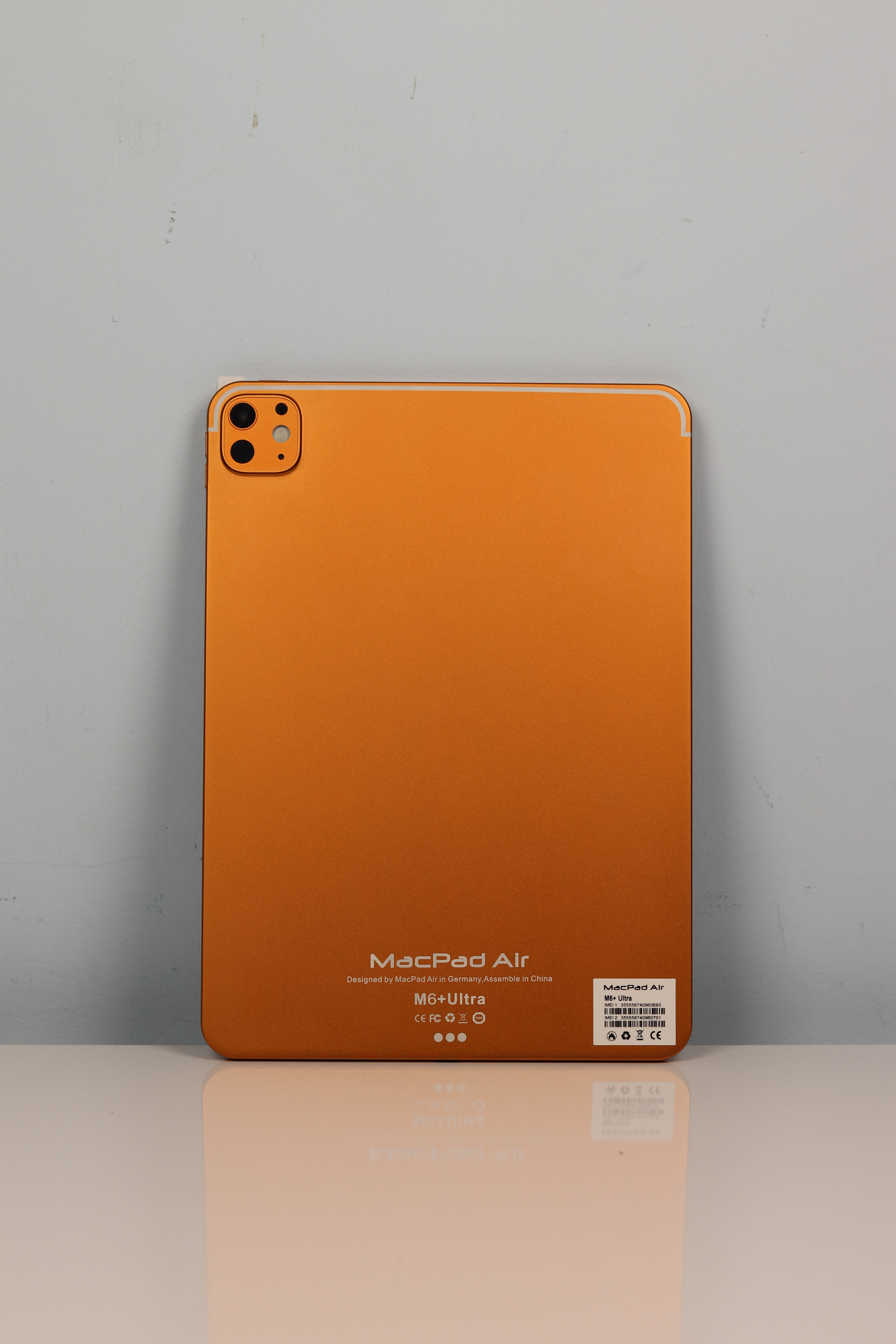 آیپد 13 اینچ MacPad Air مدل M6+ Ultra حافظه یک ترابایت و رم 16 ساخت آلمان