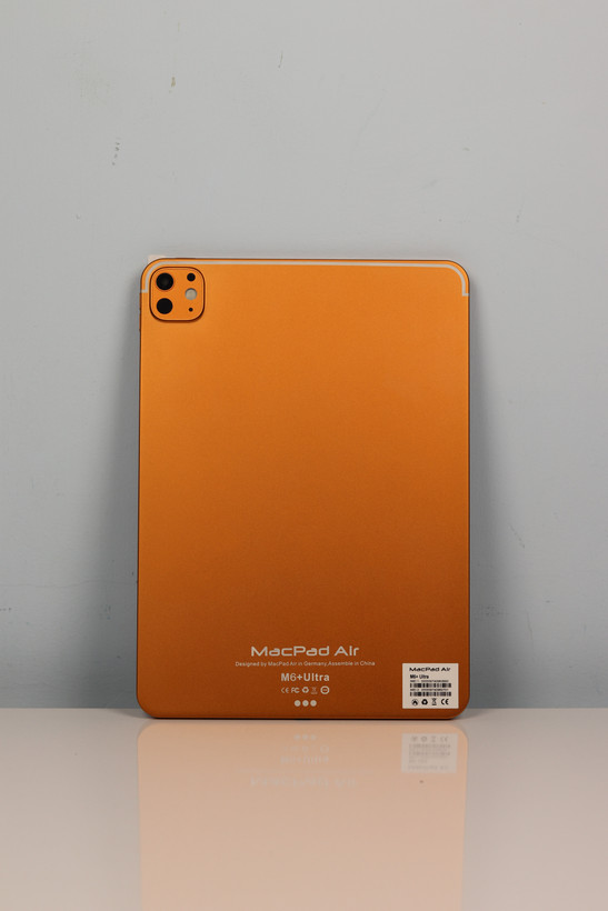 آیپد 13 اینچ MacPad Air مدل M6+ Ultra حافظه یک ترابایت و رم 16 ساخت آلمان